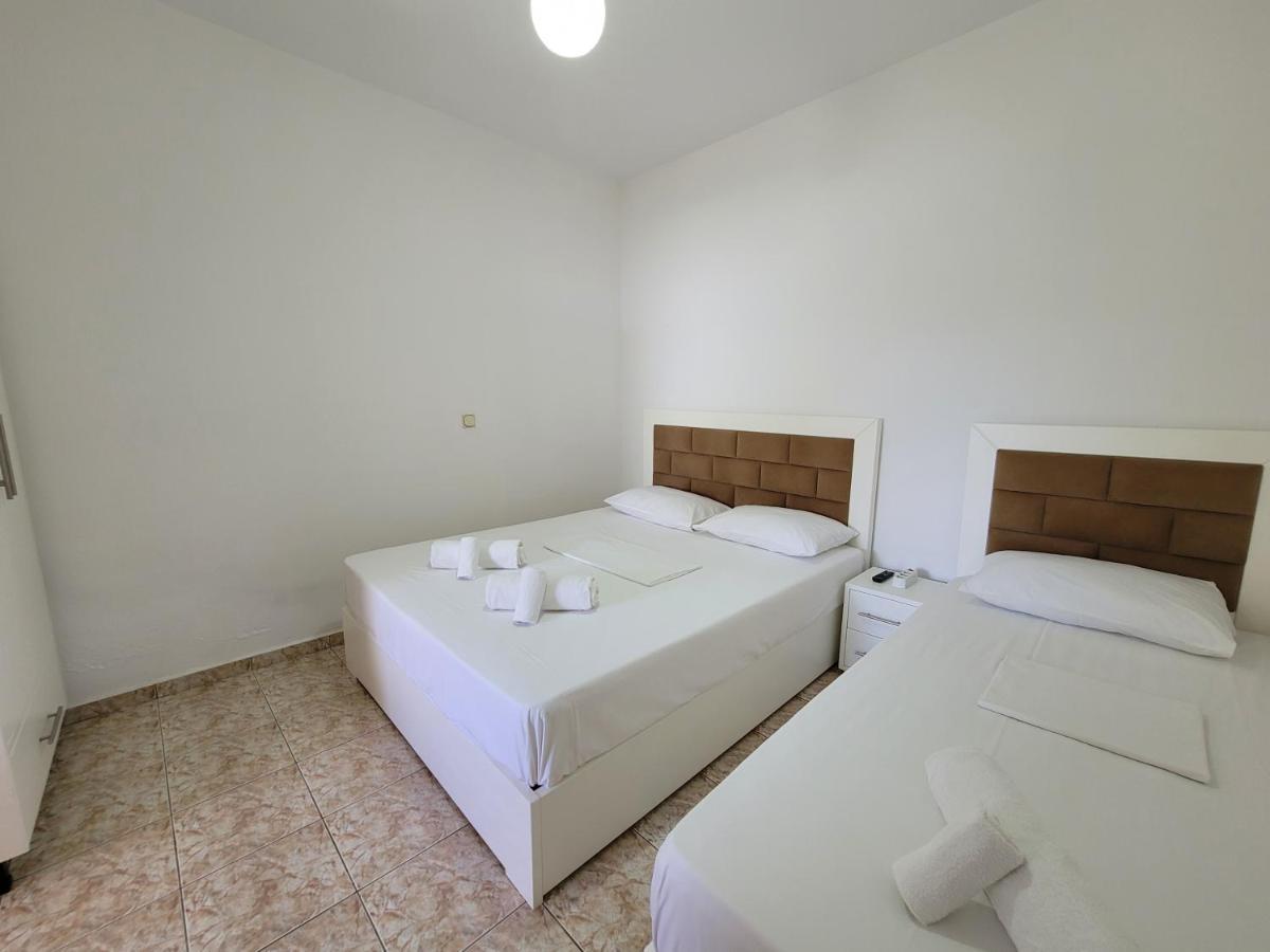 Vila Geri Ksamil Buitenkant foto