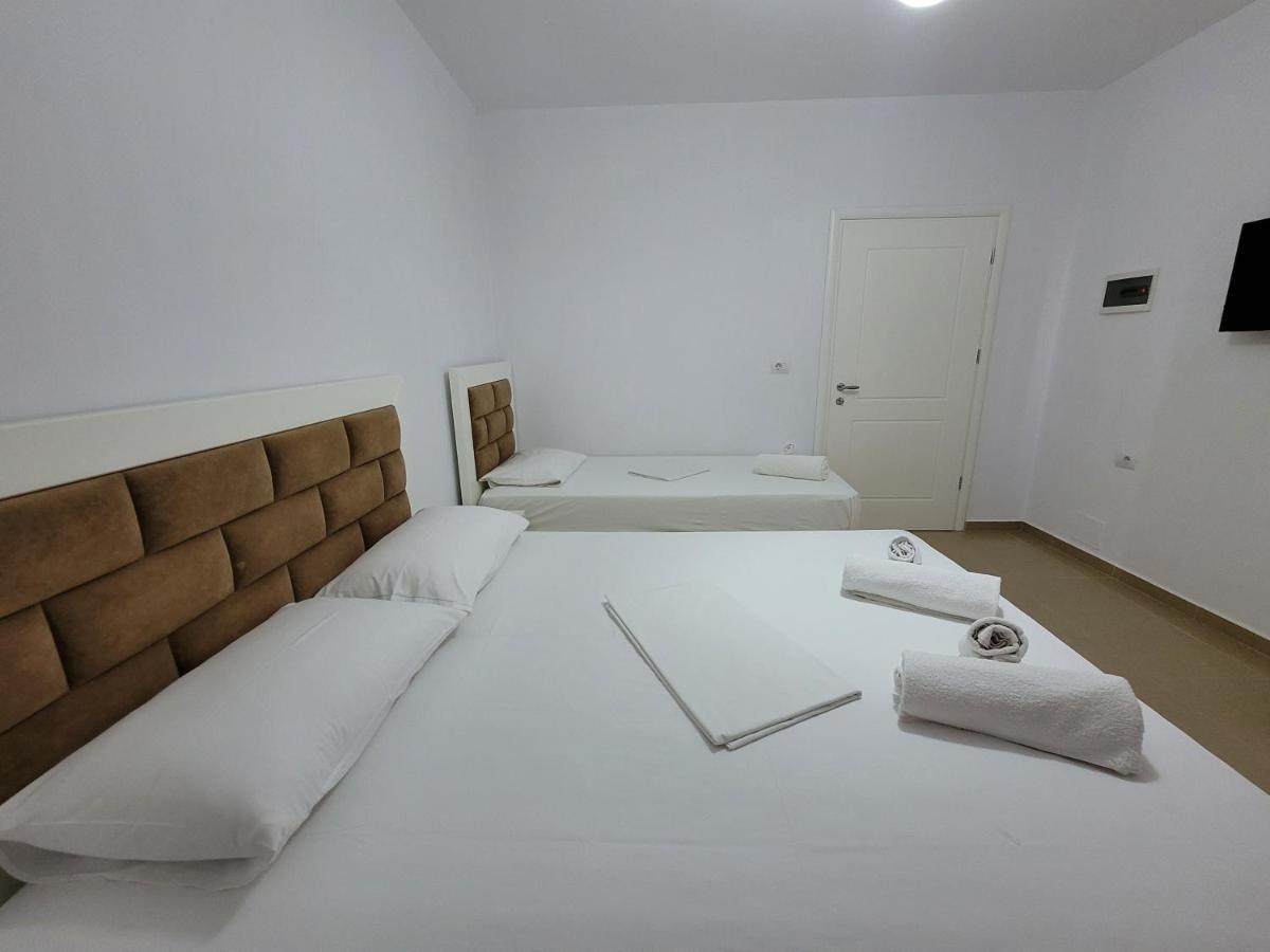 Vila Geri Ksamil Buitenkant foto
